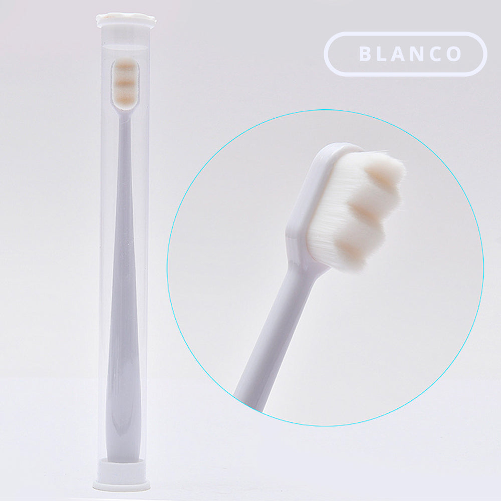 Nanocepillo de dientes premium